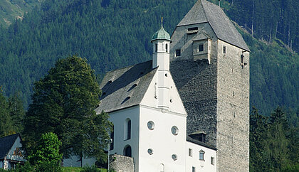 Burg Freundsberg (c) Tirol Werbung Aichner Bernhard